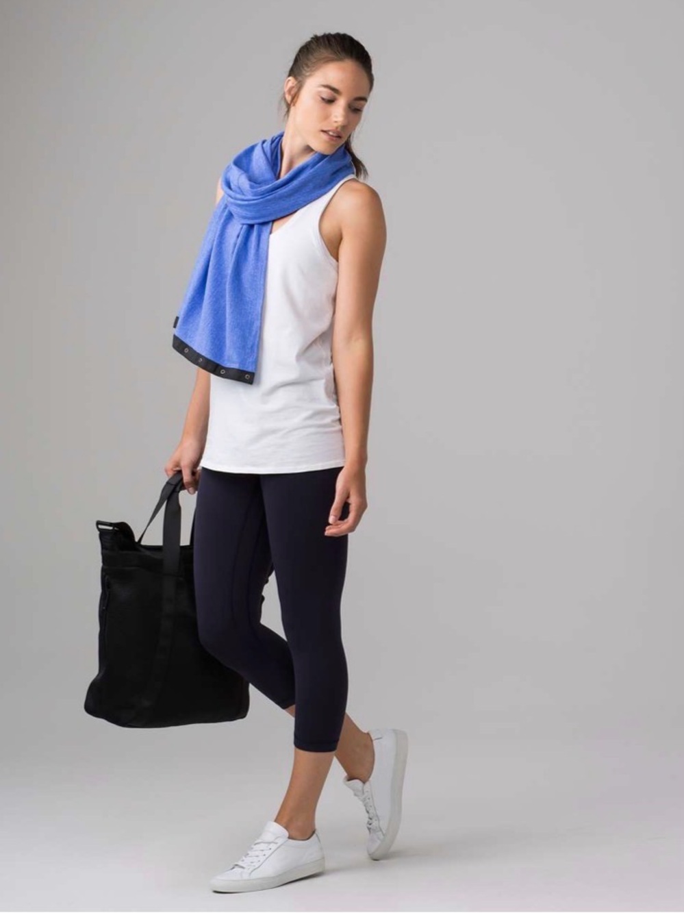 Lululemon Vinyasa Scarf Vinyasa
Heathered Hero Blue NWT